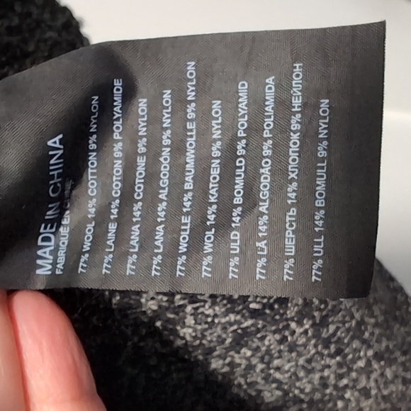 Club Monaco Skirt Size M - Picture 5 of 7